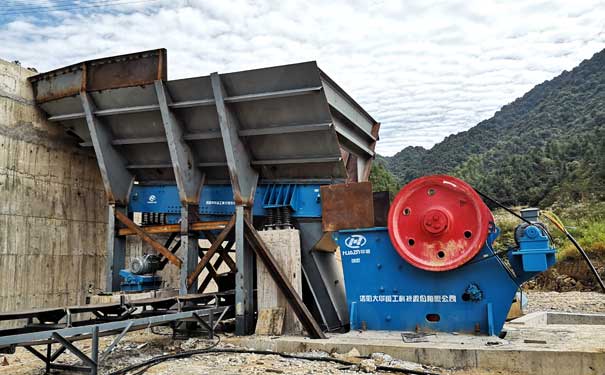 jaw crusher at customer site