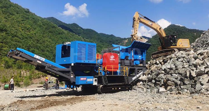 track-mounted mobile jaw crusher